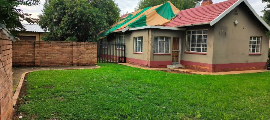 3 Bedroom Property for Sale in Stilfontein North West